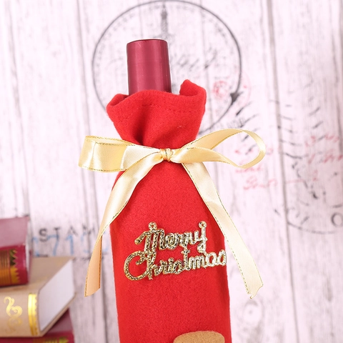 Housse de Bouteille de Vin de Noël en Tissu Brossé Rouge Avec Père Noël Bonhomme de Neige Élan Ours Poupée 3D Décoration de Table de Fête Noël