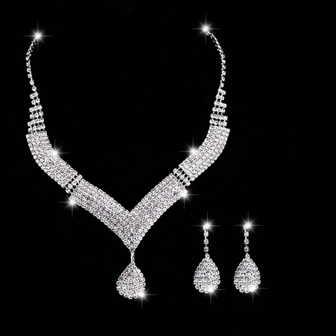 Elegantes Versilbertes Strass V-Form Halskette Wassertropfen Ohrringe Armband Ring Braut Hochzeit Schmuck Für Damen