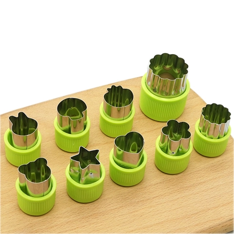 Stainless Steel Vegetable Fruit Cutters Heart Star Animal Shape Cookie Molds With Plastic Hand Guards DIY Baking Tools