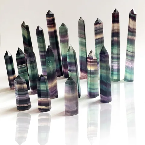 Punta Di Cristallo Di Fluorite Arcobaleno Naturale Prisma Esagonale Bacchetta Lucidata Pietra Curativa Arredo Ufficio
