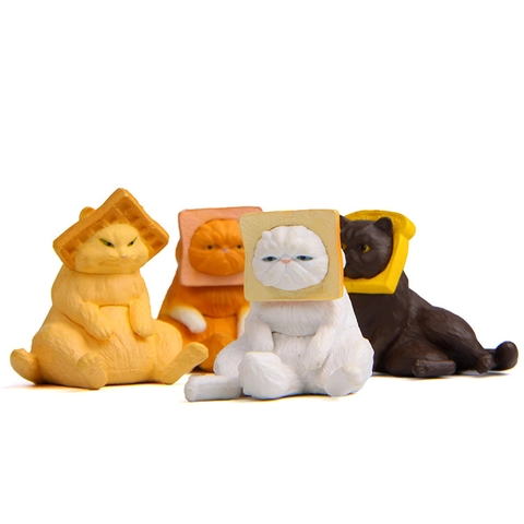 Kreative Katzenfiguren Mit Brot-Toast-Kopfschmuck PVC Harz Miniatur-Tiere Für Schreibtisch-Deko Süße Cartoon-Statue