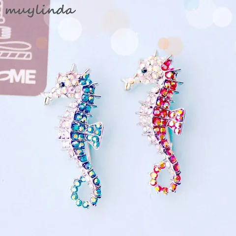 Broche Hippocampe en Alliage Vintage Avec Strass Colorés Bijoux de Mode Accessoire pour Femmes Hommes Cadeau