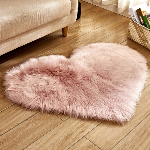 Heart Shaped Shaggy Rug Faux Fur Soft Plush Area Rug For Bedroom Living Room Bedside Floor Mat Modern Home Decor