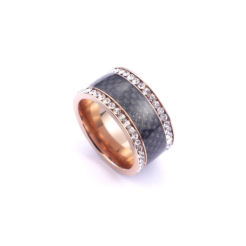 Anillo Ancho De Acero Inoxidable Con Doble Fila De Diamantes De Imitación E Incrustaciones De Fibra De Carbono