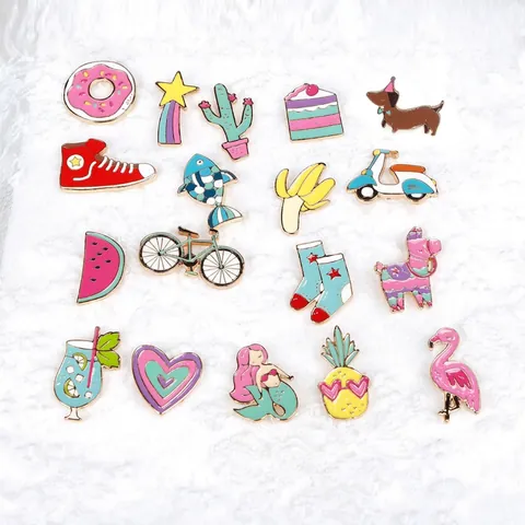 Spilla In Smalto Cartone Animato Pin Lega Gocciolamento Olio Forma Animale Frutta Decorazione Zaino Abbigliamento Gioielli
