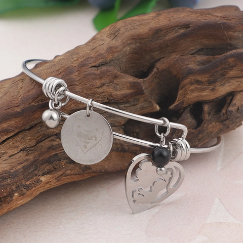 Stainless Steel Bangle Bracelet With Mother Child Heart Charm And Happy Mother's Day Engraved Tag For Mom Gift
