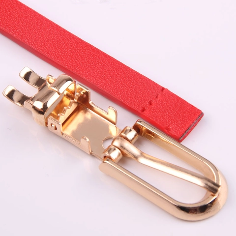 Cintura Sottile Da Donna In Pelle PU Con Fibbia Ad Ardiglione In Lega Cinturino Minimalista Versatile Per Abiti Maglioni Jeans
