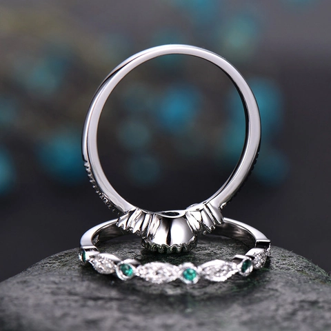 Vintage Round Emerald Zirconia Rings Set For Women Copper Base Geometric Engagement Retro Style Jewelry