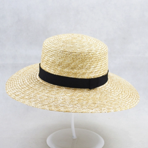 Women Boater Hat Natural Straw Wide Brim Summer Sun Beach Hat Elegant Ribbon Bow Mesh Flower Decor