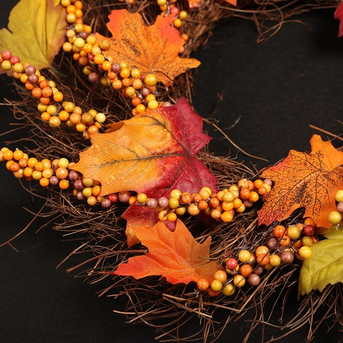 Autumn Maple Leaf Wreath Artificial Berry Rattan Vine Garland Thanksgiving Harvest Front Door Wall Decor Rustic Fall