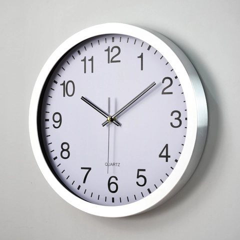 Orologio Da Parete Rotondo Moderno Cornice Metallo Alluminio Silenzioso Quarzo Batteria Display Analogico Arredamento Casa