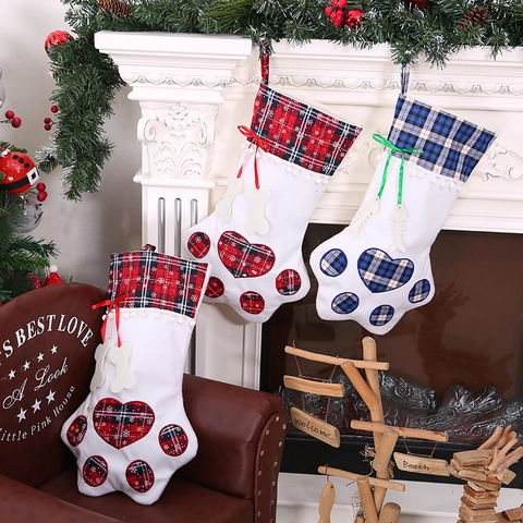 Calza Di Natale A Zampa Di Cane Morbido Peluche Motivo Scozzese Con Ciondoli Osso Pesce Decorazione Da Appendere