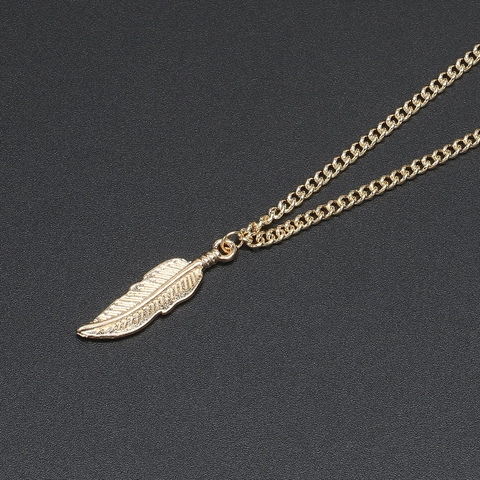 Elegant Metal Glasses Chain Strap With Leaf Feather Pendant Anti-Slip Silicone Connectors Eyewear Holder