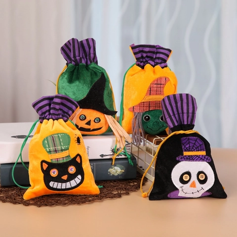 Halloween Drawstring Candy Gift Bags Velvet Flannel Embroidery Pumpkin Skull Black Cat Holiday Party Trick Or Treat