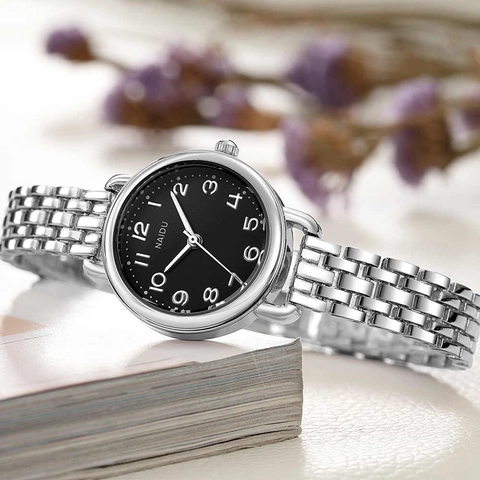 Elegante Damen Quarz Armbanduhr Mit Legierungskette Kleines Rundes Zifferblatt Mode Minimalistisch Analog Armbanduhr