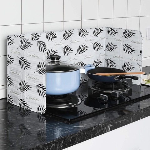 Kitchen Oil Splash Guard Aluminum Foil Foldable Heat Insulated Board For Cooking Stove Protection