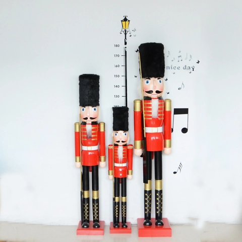 Large Nutcracker Soldier Wooden King Figure Statue Christmas Party Decor Festive Traditional Ornament Hand Painted
