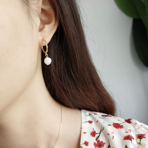 Barock Süßwasserperlen Creolen Mit 925 Sterling Silber Stecker 18 Karat Vergoldet Unregelmäßig Elegant Für Damen