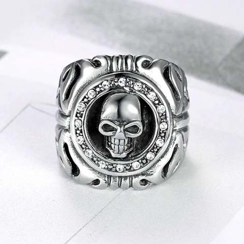 Herren Totenkopf Ring Edelstahl Personalisiert Gothic Punk Schmuck Mit Weißem Strass Inlay Für Lässige Partys