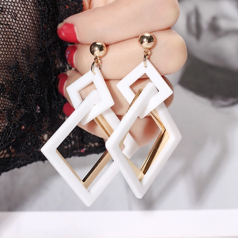 Vintage Geometrische Acryl Ohrhänger Mode Ineinandergreifende Quadratische Legierung Metall Schmuck Für Frauen