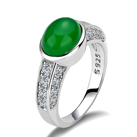 Vintage Emerald Green Gemstone Ring For Women Elegant Copper Jewelry With Micro Pave Zircon Oval Cabochon Finger Decor