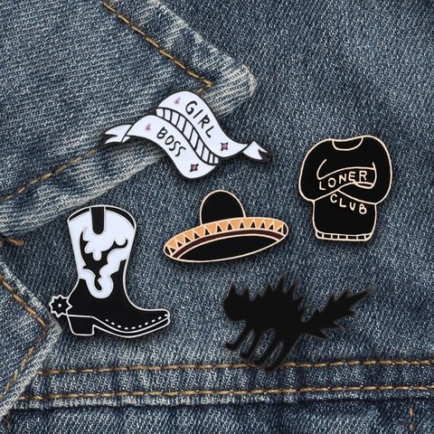 Épingles En Émail Punk Gothique Broches En Alliage Noir Blanc Dessin Animé Chat Pull Botte De Cowboy Chapeau Badge Bijoux Hommes Femmes
