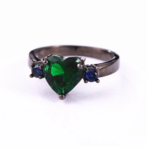 Anello Zirconia Cubica Verde Nero Forma Cuore Placcato Oro Nero Gioielli Gotici Vintage Per Donne