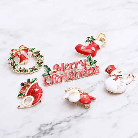 Spilla Di Natale Lega Smalto Strass Babbo Natale Renna Fiocco Di Neve Albero Corona Campana Gioielli Donna Feste