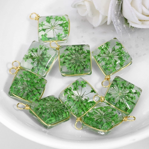 Pendente In Vetro Fiori Secchi Quadrato Trasparente Resina Charms Filo Di Rame Placcato Oro DIY Creazione Gioielli