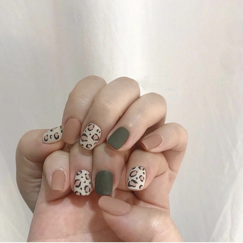 Leopard Print Nagelaufkleber Full Cover Nail Wraps Wasserdicht Langlebig DIY Nagelkunst Für Frauen Trendy Matte Muster