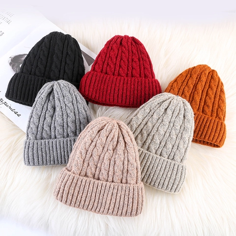 Women Winter Knit Beanie Hat Thick Cable Knit Fleece Lined Warm Windproof Cuffed Solid Color Outdoor