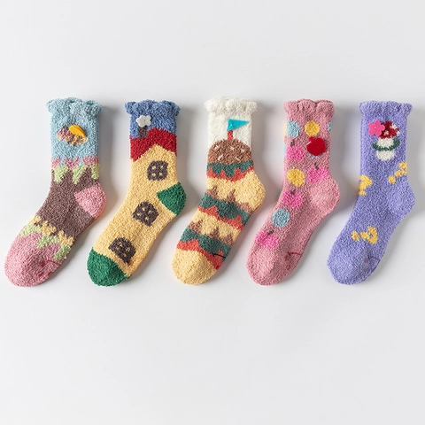 Women Japanese Style Coral Fleece Socks Cartoon House Honeybee Pattern Thick Warm Plush Mid-Calf Floor Sleeping Socks