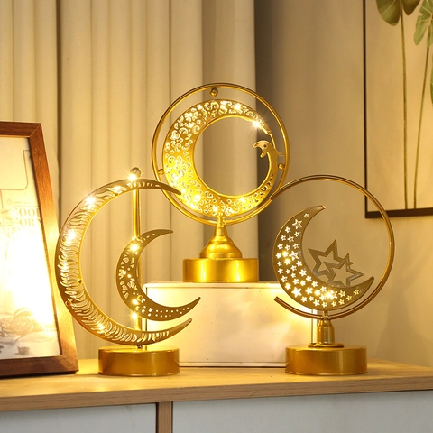 Lampada Da Tavolo Cava Luce Notturna Decorativa In Ferro Con Stella Lunare A LED Per Ramadan Natale Festival Casa Ornamento Da Scrivania Bianco Caldo