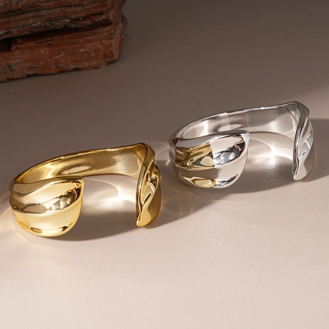 Unregelmäßiger Geometrischer Offener Armreif Acryl Metallic Beschichtet Flüssigmetall Stil Minimalistischer Schmuck Damen