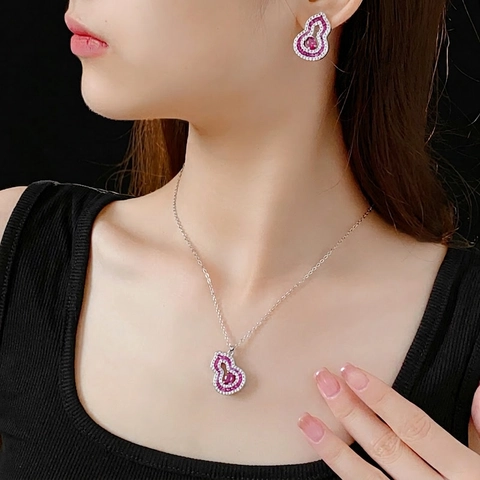 Elegant Gourd Wulu Jewelry Copper Hollow Zircon Necklace And Earrings With Silver Earring Post Fashionable Accessory For Women Luxury Style