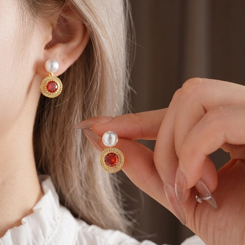Vintage Künstliche Perlen Rot Zirkon Ohrstecker Elegant Vergoldet Schmuck Für Damen Mit Silbernen Ohrringstecker