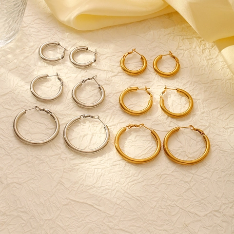 Solid Stainless Steel Hoop Earrings 18K Gold Plated Round Geometric Retro Style Fashion Accessory For Women