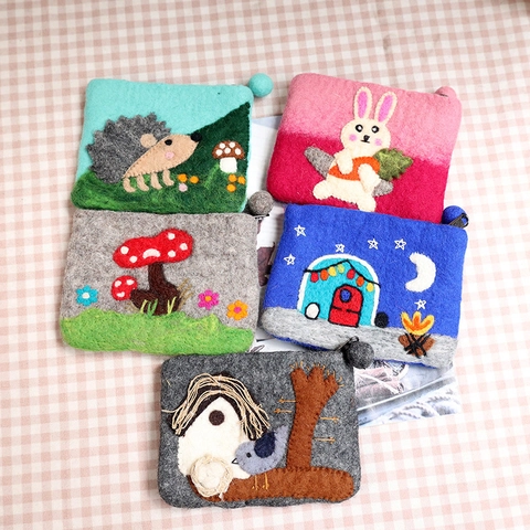 Handmade Wool Felt Coin Purse Forest Animal Hedgehog Mushroom Zipper Pouch Cute Soft Mini Bag Small Item Storage