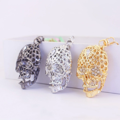 Skull Head Keychain Hollow Out Alloy Rhinestone Punk Gothic Car Key Ring Bag Pendant Decoration Accessory Gift
