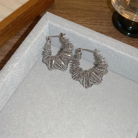 Onregelmatige Geometrische Koperen Hoop Oorbellen Zilver Kleur Minimalistisch Spiraal Wikkeling Textuur Mode Sieraden
