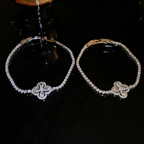 Bracciale Quadrifoglio Fiore Rame Con Intarsio Di Zircone Placcato Oro Reale Catena Tennis Gioielli Eleganti
