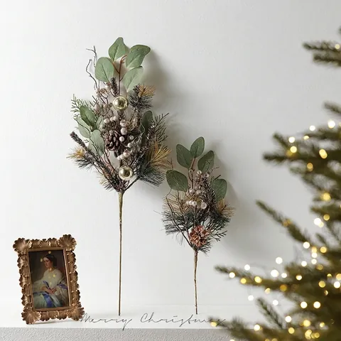 Künstlicher Weihnachtskranz Girlande Teardrop Swag Eukalyptus Kiefernnadel Zapfen Gold Tür Wandbehang Heimdekoration Nordisch