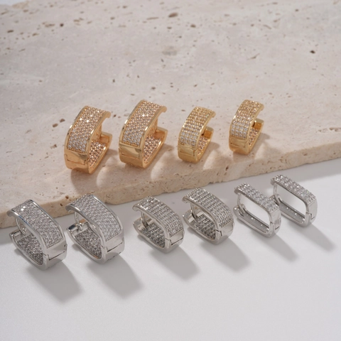 Geometrische Rechthoekige Huggie Hoop Oorbellen Koper Pave Zirconia Minimalistische Luxe Mode-Sieraden Voor Dames