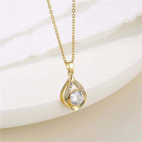 Collier Pendentif Goutte Deau Acier Inoxydable Zircone Incrusté Bijoux Simples Élégants Pour Femmes Ton Or