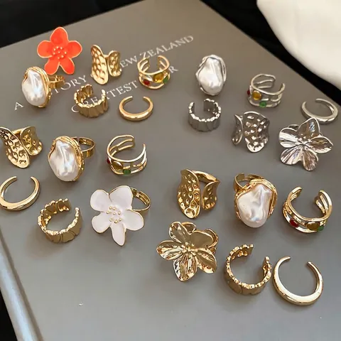 Alloy Rings With Baroque Imitation Artificial Pearl Flower And Colorful Stones Vintage French Style Jewelry For Women