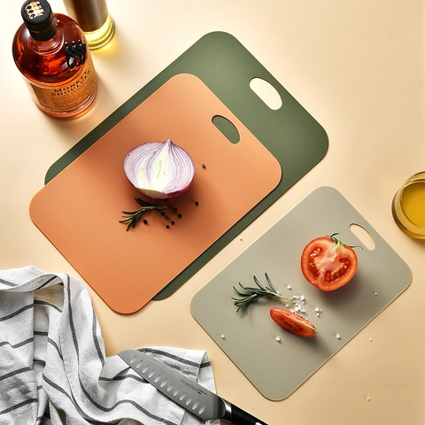 Anti Slip Cutting Boards With Hanging Hole For Kitchen Meat Vegetables Fruit Double Sided PP Plastic Chopping Mats