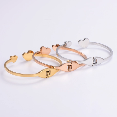 Brazalete Abierto De Doble Corazón De Acero Inoxidable 304 Con Cristales Joyería De Moda Elegante Y Brillante Para Mujer