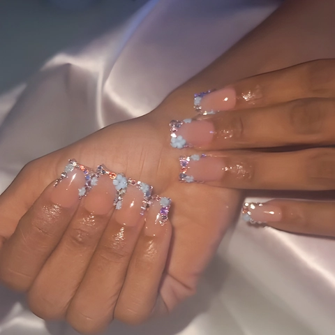 Press On Nails Short Square Nude Pink With 3D Blue Flower Rhinestone And Sequin Reusable False Fingernails For Women
