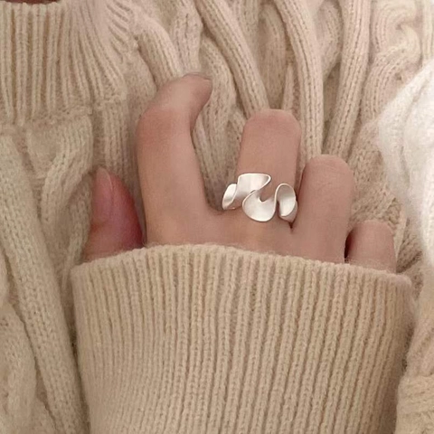 925 Sterling Silver Mobius Ring Irregular Twisted Wave Ribbon Matte Frosted Adjustable Jewelry For Women