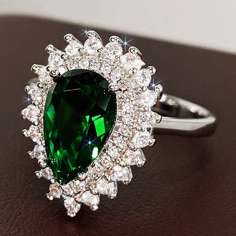 Anello Di Lusso Taglio Pera Per Donna Rame Zirconia Halo Grande Goccia D'acqua Gioielli Matrimonio Festa Elegante